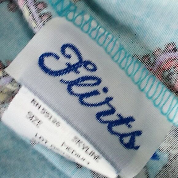 Vintage Warner Brothers Looney Tunes Flirts Pepe Le Pew Shorts - Picture 3 of 4